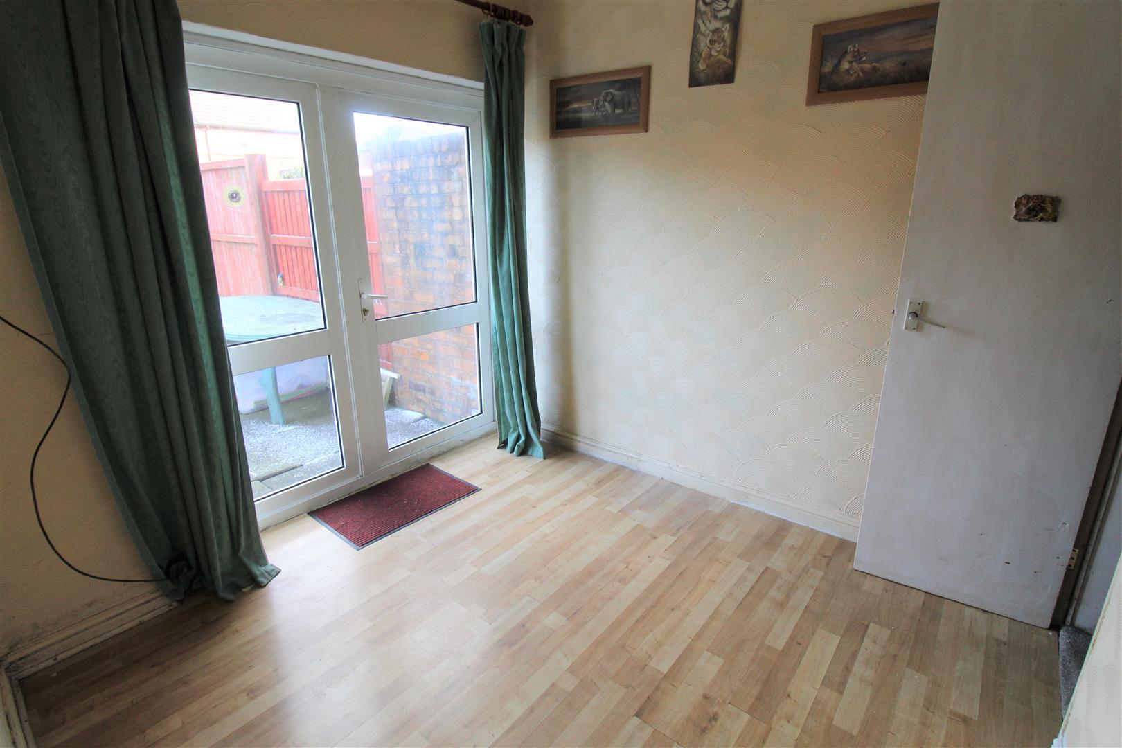 Ladybank Grove, Blurton, Stoke-On-Trent